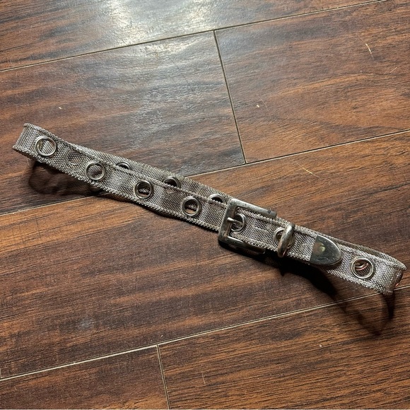 VTG Silver Mesh Hole Belt Women’s Size Medium - Picture 1 of 3